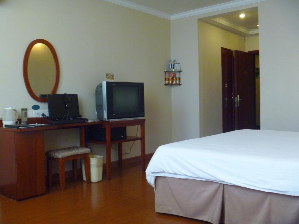 Greentree Inn Jiujiang Railway Station Business Hotel Room photo